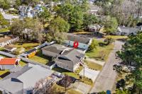 Pet Friendly Stunning & Modern 3-2 in Garden City - Bed and Breakfast