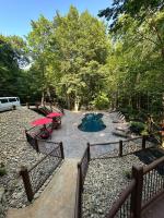 8 Beds, Hot Tub, Fireplaces, Pool Tbl Arcade VIEWS! - B&B
