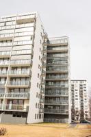 Private room in a family home with great views - B&B Reykjavík