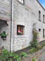 Charming House in Scy, Hamois with Enclosed Garden - B&B