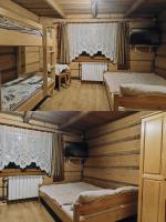 Camera Familiare con Bagno in Comune