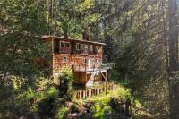 Evergreen Escape - B&B