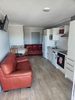 Raglan by the Sea - 2 Bedroom Apartment - B&B Raglan