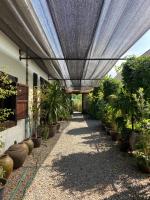 Mintys Folly 2 - B&B