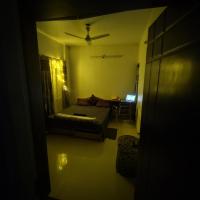 Lakeview Balcony Room - Bed and Breakfast Bengaluru