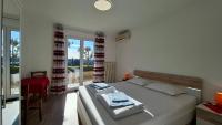 Appartamento con 1 Camera da Letto, Vista Mare e Terrazza