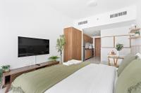 Cozy Nook Suite near Yas Marina F1 & Airport - B&B Abu Dhabi Island and Internal Islands City