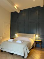 Deluxe Room (2 Adults + 1 Child)