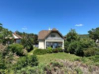 Pacsirta Vendégház - B&B Csopak