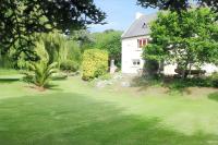 Appartement spacieux vue mer Trévou - Bed and Breakfast