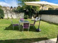 Studio climatisé avec piscine et jardin - B&B Villeneuve-Loubet