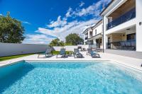 Polaris & Antares Villas - B&B Pula