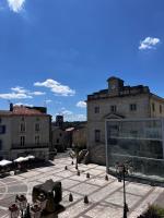 Studio cosy idéal pour Séjours Courts ou Longs - Bed and Breakfast