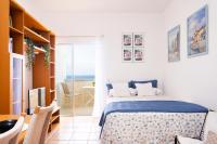 Home2Book Cozy Seaside Studio with Stunning Views - B&B Santa Cruz de Tenerife
