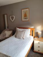 Single Room with Shared Shower and Toilet