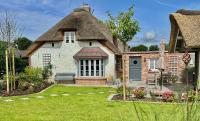 FöhrLiebt Reetdachhaus - B&B Alkersum