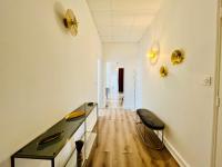 Hypercentre, quai de Loire, lumineux, spacieux, familial, le Jehan de Saveuse - B&B Blois