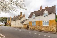 The Old Bank Beautiful Cotswold House with Huge Garden - Chambres d’hôtes Mickleton