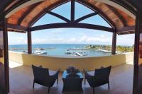 Penthouse Suite at Puerto Bahia in Samana - B&B Los Grini