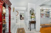 1 Comstock Place - B&B