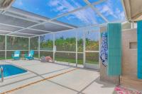 5 Star Experience, Heated Pool close to Everything - B&B Cape Coral