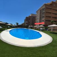 Excelentes vistas a las piscinas y al mar - B&B Oropesa del Mar