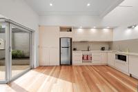 3BR House with Parking near ICC & Darling Harbour & CBD - Ferienwohnung Sydney