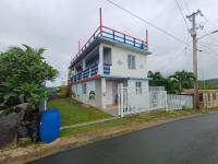 Rooster Run Camping is a - rooftop & elevated camping experience! Incredible views of The Rain Forrest and Culebra across the Atlantic Ocean - Tents, towels, comfortable Air Beds, Warm Shower-Central Location- 5 beaches -25 min walk & Ferry is 20 min - B&B Isabel Segunda