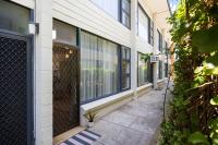 Hacienda at Henley - 2BR, Wi-Fi, Workspace - Chambres d’hôtes Henley Beach