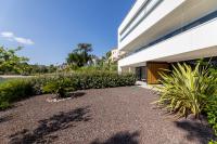 One-Bedroom Apartment with Sea View and Terrace