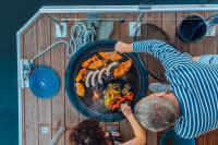 Abenteuer Flusslandschaft - Hausboot fest vertäut in Anklam - B&B Anklam