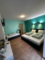 Familienzimmer mit eigenem Bad