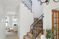 Newly Renovated Home Steps from Sorrento Beach - Bed and Breakfast