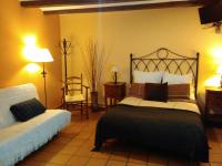 Double or Twin Room with Bathroom