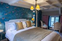 King Room with Garden View