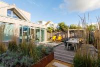 Insta-worthy 4br designer house 5 min to the beach - B&B