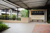 Family Escape, Private Suite, Resort Access - B&B