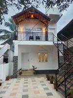 Waves Beach Homestay - B&B
