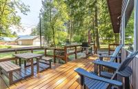 Elk Country Cabin | Wood Stove, BBQ, EV Charger - Chambres d’hôtes Packwood