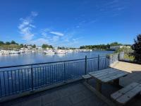 Scenic River Shannon Three bedroom house - Ferienwohnung