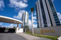 Gorgeous 2 bedroom, 17th floor, with breathtaking view, Fourteen at Mullet Bay - Chambres d’hôtes