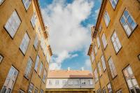 Lovely Apartment Overlooking King's Garden - B&B