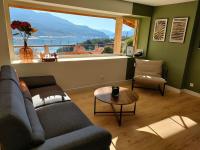 La Maison du Plongeoir 14 pers grande terrasse vue lac de Serre Ponçon - Chambres d’hôtes Savines