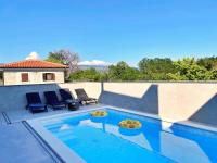 Apartment Bonum with Private Pool - B&B Šilo