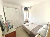 Appartamento con 3 Camere da Letto