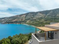 Atheras - Lassu Retreat - Bed and Breakfast Zóla