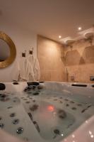 Viens on s'aime - Séjour romantique avec spa privatif près du Zoo de Beauval - Chambres d'hôtes Romorantin