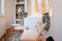 Musical Shelter with Balcony 2min to Republic Square - Chambres d’hôtes Belgrade