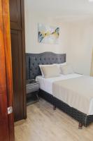 Espectacular Townhouse frente a Los Cedritos con vistas al merendon, completamente equipado y con aparcamiento privado - B&B San Pedro Sula