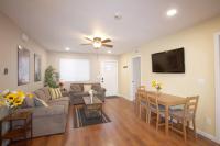 Brand New Guest House - B&B